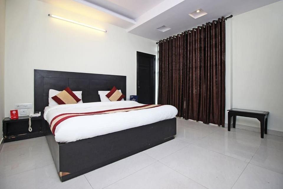 Hotel Royal Delight Jaipur Ngoại thất bức ảnh